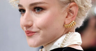 Julia Garner - Satiny