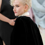 Julia Garner 2023 Met Gala 8