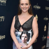 Billie Lourd Carrie Fisher Hollywood Walk Of Fame 2