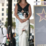 Billie Lourd Carrie Fisher Hollywood Walk Of Fame 79