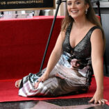 Billie Lourd Carrie Fisher Hollywood Walk Of Fame 91