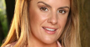 Only Silk And Satin Amy Green Pencil Skirt 2 - Satiny.org