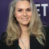 Hilarie Burton Girls5eva Premiere 11