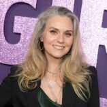 Hilarie Burton Girls5eva Premiere 22