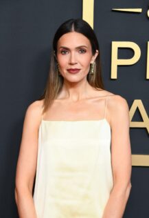 Mandy Moore 85th Peabody Awards 26