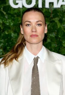 Yvonne Strahovski 2025 Gotham Television Awards 9