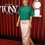 Katie Holmes 2025 Tony Awards 27