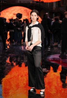 Gracie Abrams 2025 Paris Fashion Week 1