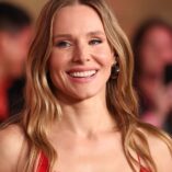 Kristen Bell Nobody Wants This Season Two Premiere 35