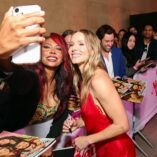 Kristen Bell Nobody Wants This Season Two Premiere 46