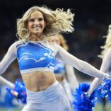 NFL Cheerleaders 2025 Week Sixteen 4