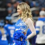 NFL Cheerleaders 2025 Week Sixteen 5