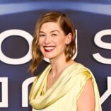 Rosamund Pike Now You See Me: Now You Don't Premiere 17