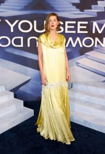 Rosamund Pike Now You See Me: Now You Don't Premiere 22