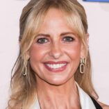 Sarah Michelle Gellar Rental Family Premiere 28