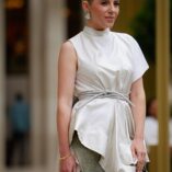 Mollie King 2025 London Fashion Week 10