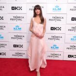 Alison Brie The Revisionist Premiere 3