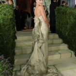Margot Robbie 2026 Met Gala 25