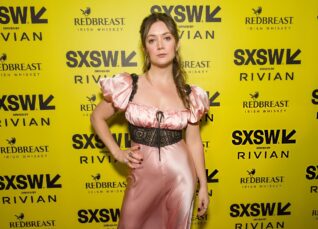 Billie Lourd The Pirate King Premiere 4
